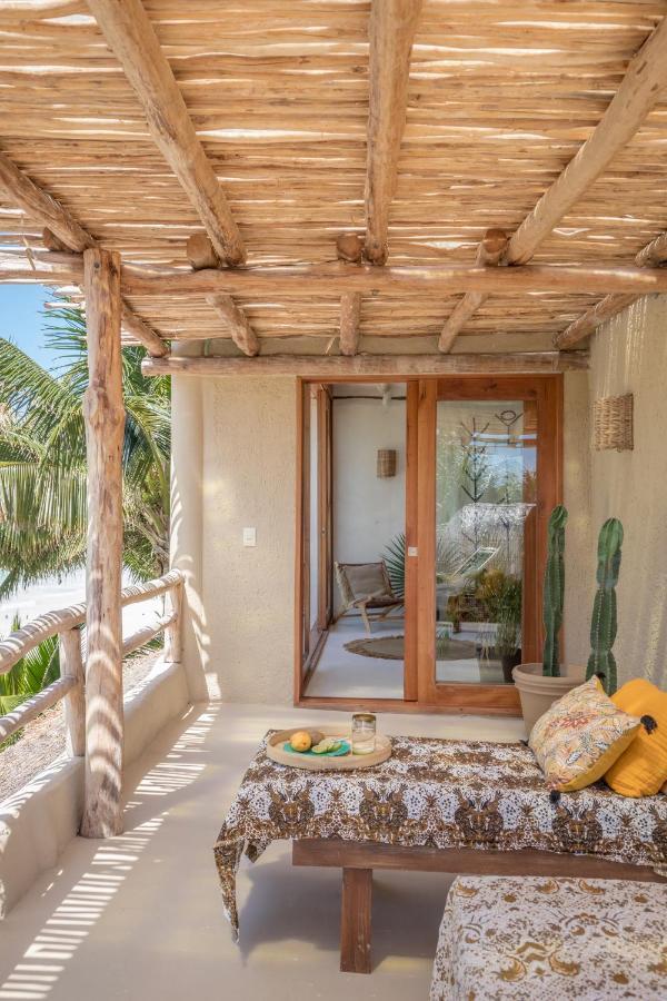 Casa Cat Ba Beachfront Boutique Hotel Isla Holbox ภายนอก รูปภาพ
